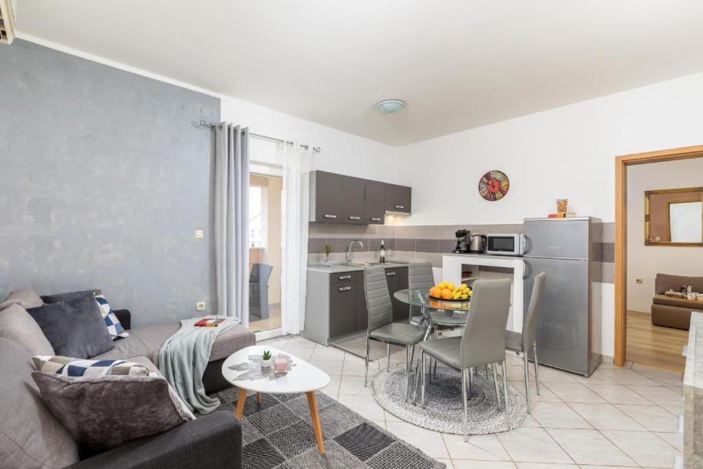 And Mladenka Apartment Pula